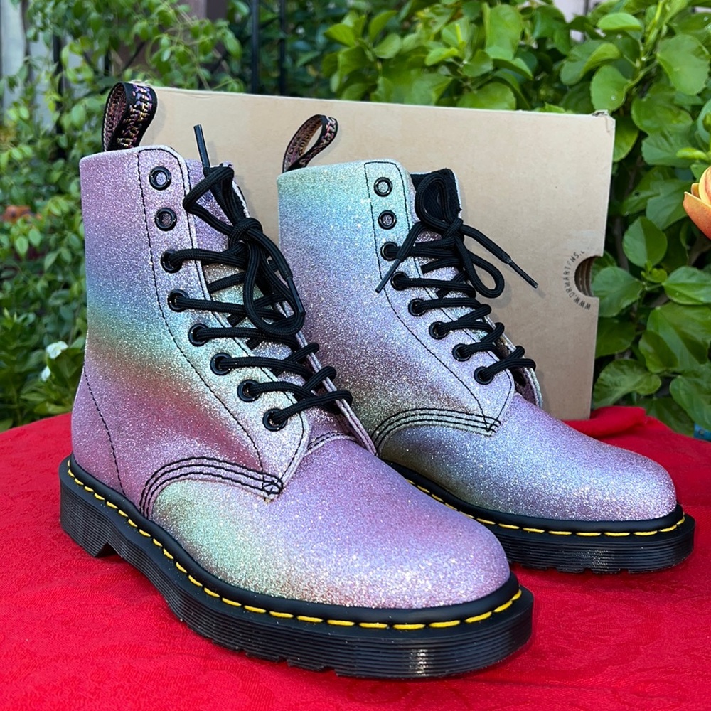 New Dr. Martens Mermaid 🧜‍♀️ Super Sparkly 1460 Pascal Glitter Boots ✨ - Picture 14 of 17